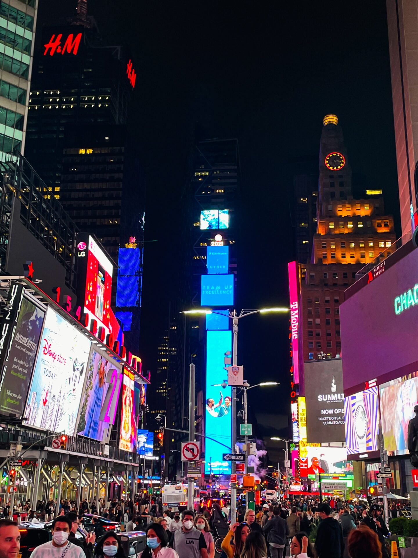 Times Square NYC, Manhattan, Times Square at night